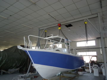 China Barcos de pesca/de derivação da cabine do Cuddy da consola central duráveis com largura de 2.1M fornecedor